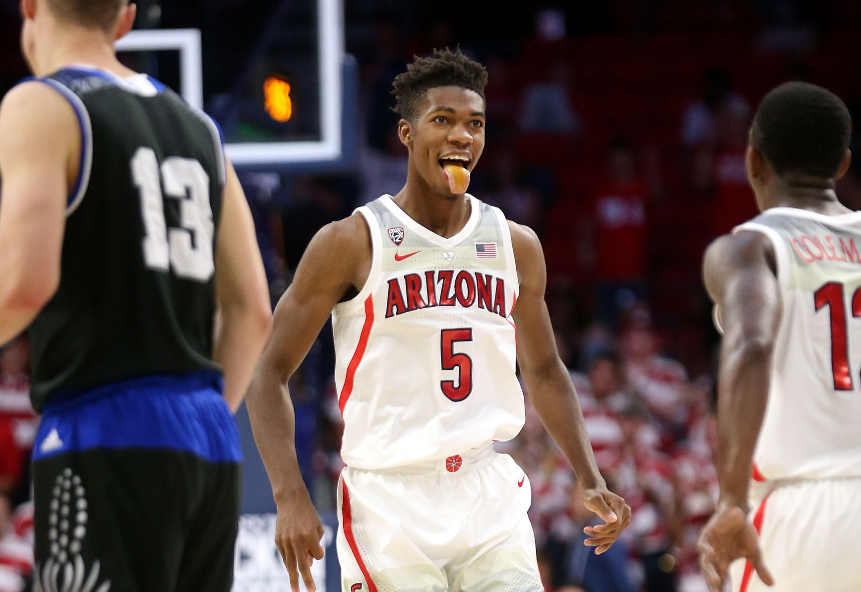 Arizona Wildcats 75, Chaminade Silverswords 64 (copy)